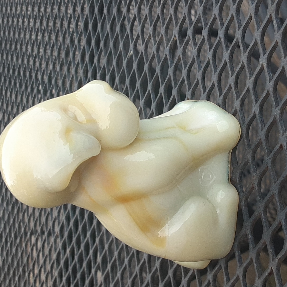 Rare Hand signed Dagenheart Ivory slag pooch